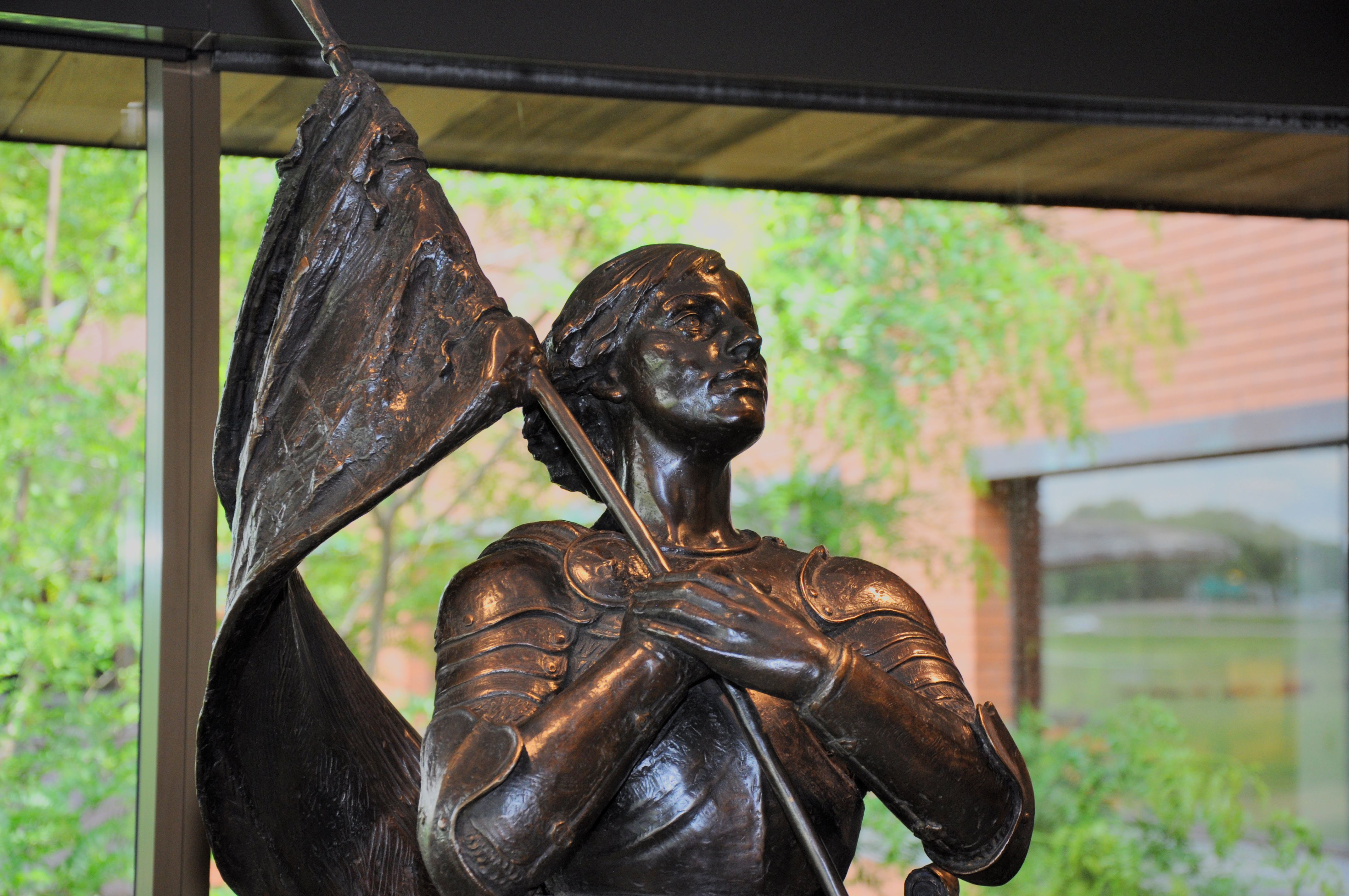 West Point Graduate and Army Chaplain Gives Unusual Gift to the Thomas More Law Center